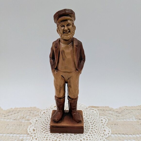 Vintage Ceramic Sea Captain / Sailor / Fisherman Figurine - Picture 2 of 7